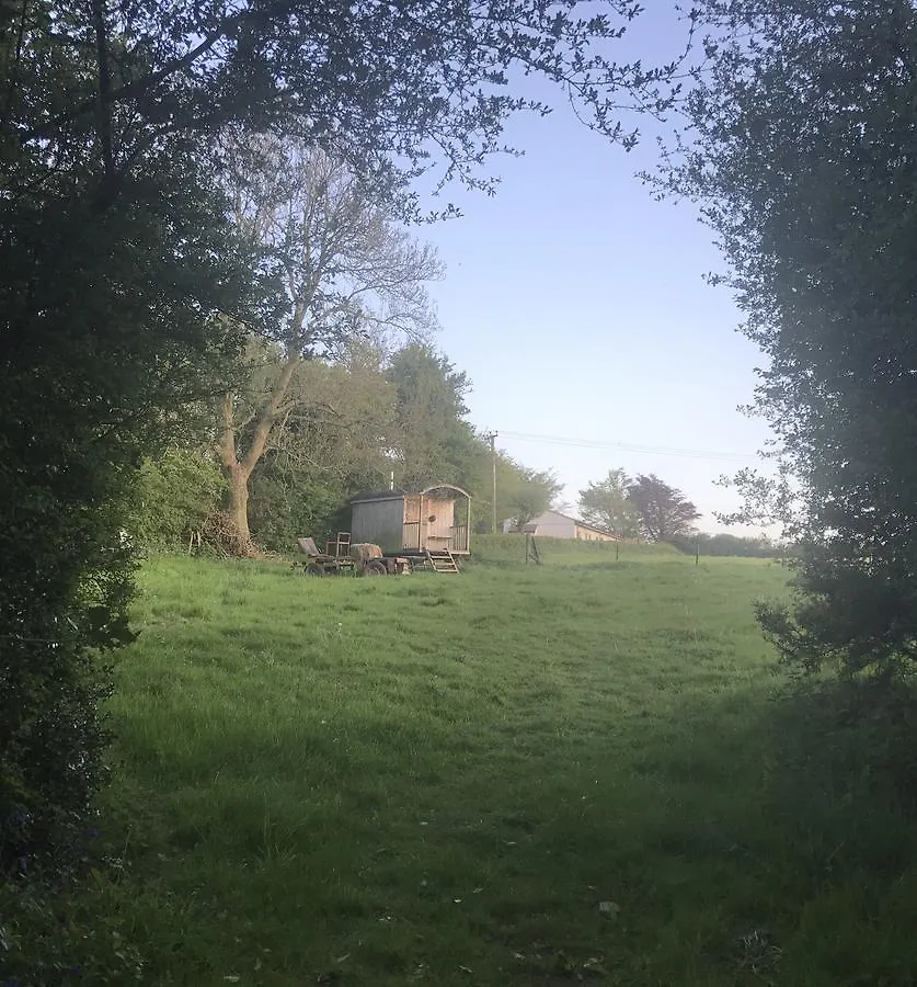 Lodge Goblin Coombe Glamping Villa Lulsgate Bottom
